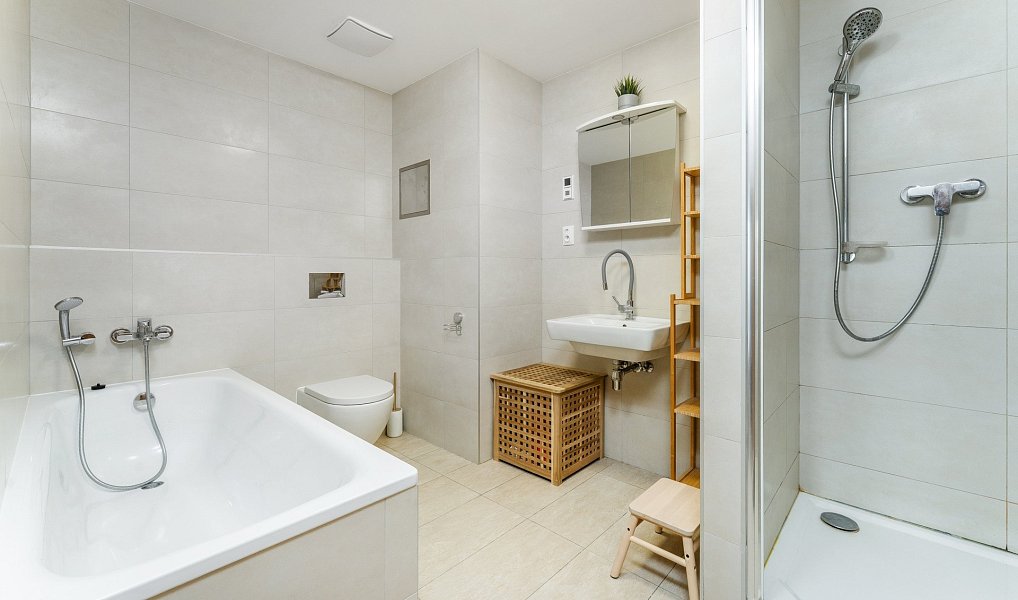 Prodej bytu 3+kk 99 m², Praha – náhled fotky 15