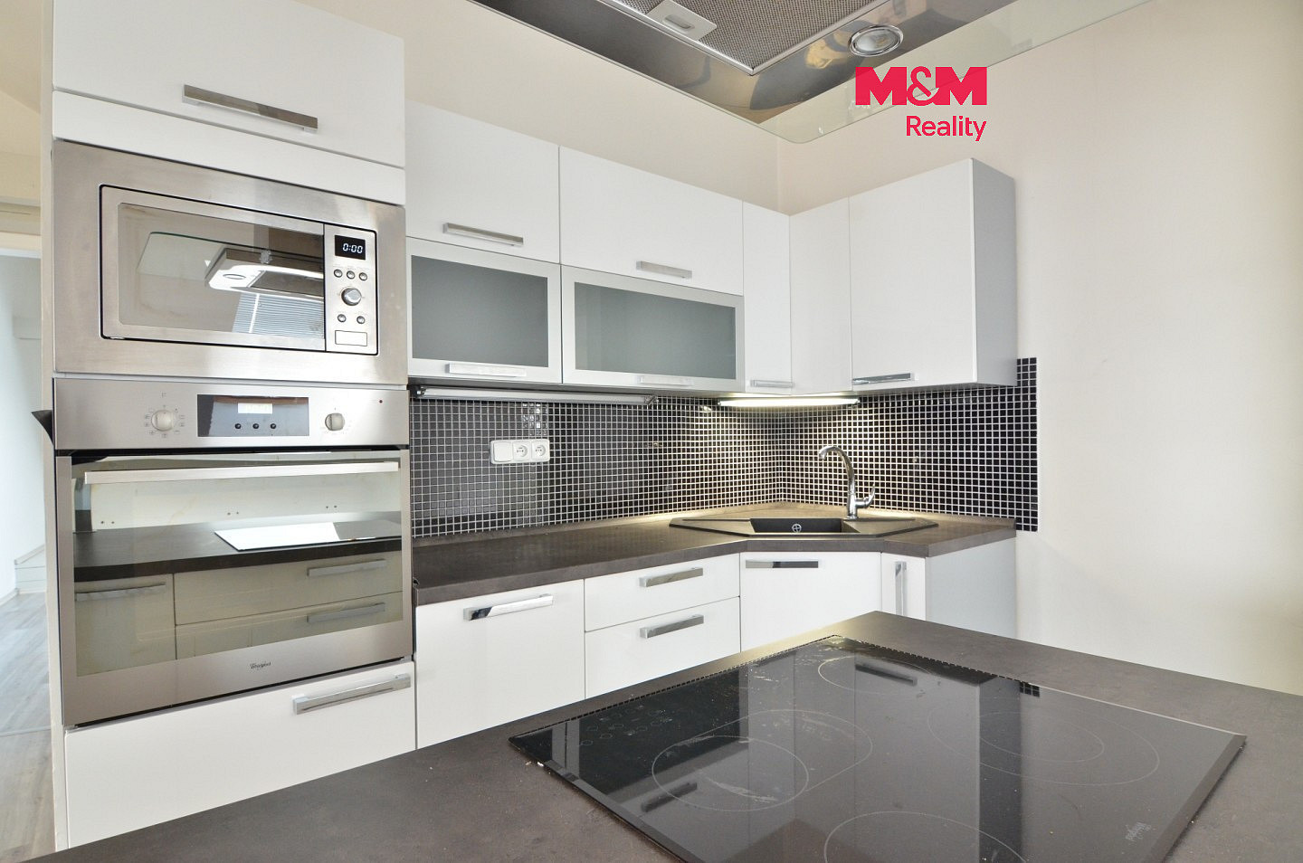 Pronájem bytu 3+kk 98 m²