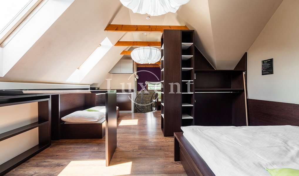 Prodej ubytovacího objektu 580 m², Kvítkovice – náhled fotky 14