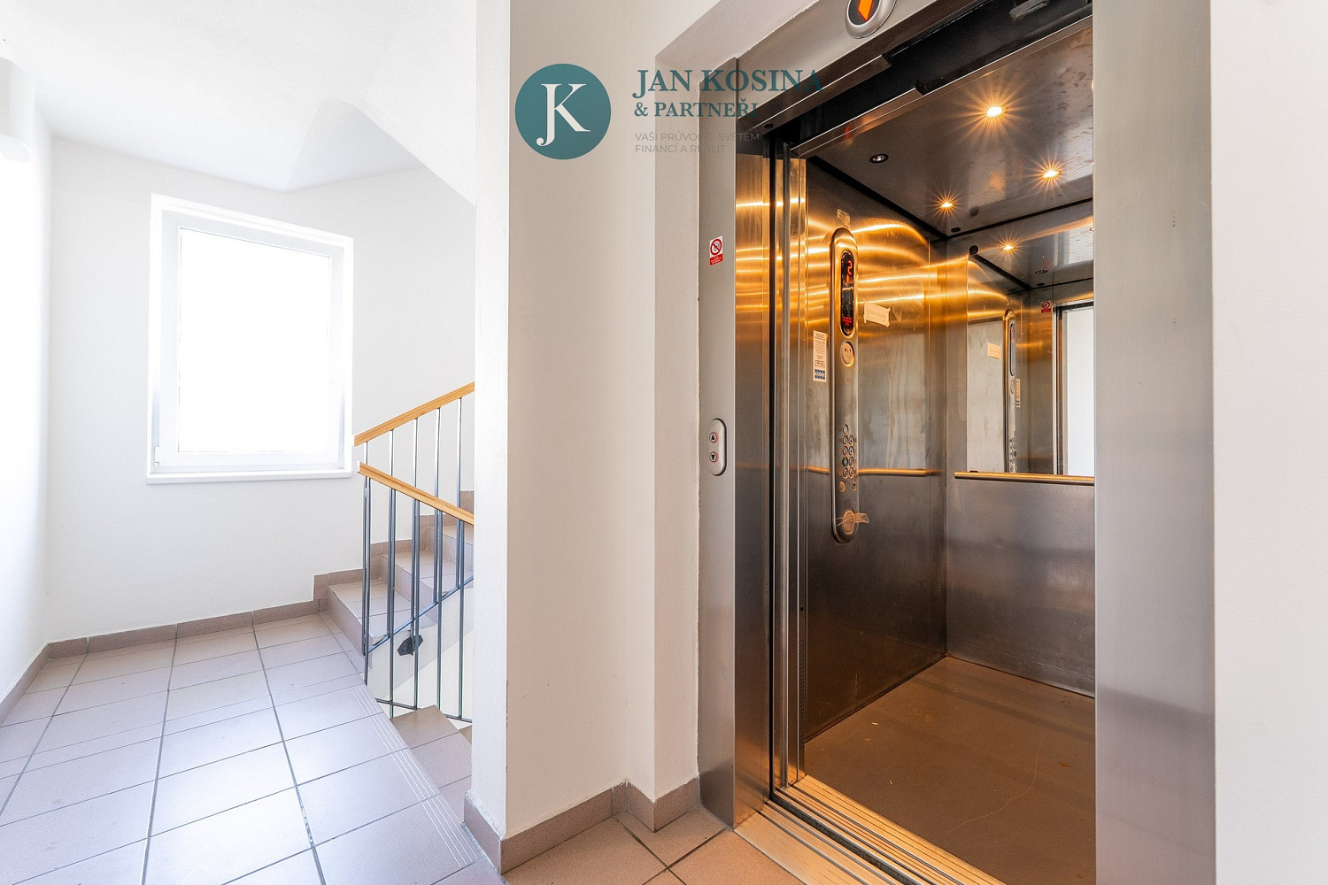 Prodej bytu 2+kk 56 m² – fotografie 4