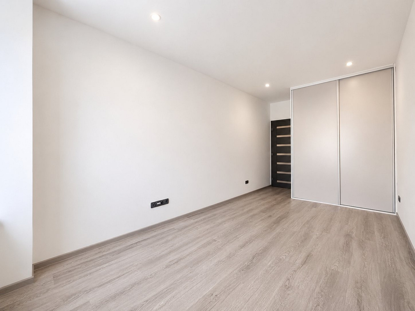 Pronájem bytu 2+kk 48 m² – pohled 6