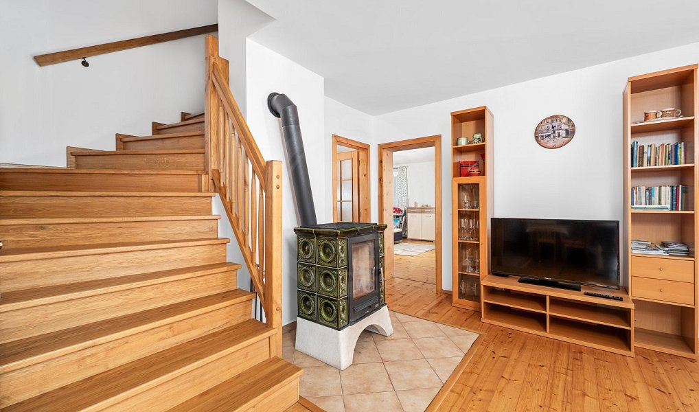 Prodej domu 230 m² s pozemkem 2 845 m², Horní Stropnice – náhled fotky 12