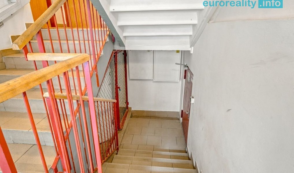 Prodej bytu 2+1 42 m², Milovice – náhled fotky 24