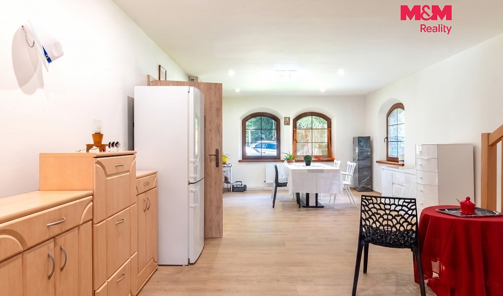 Prodej chaty/chalupy 187 m² s pozemkem 1 270 m², Svatá Maří – náhled fotky 8