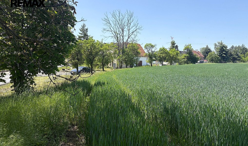 Prodej stavebního pozemku 831 m², Liběšice – náhled fotky 7