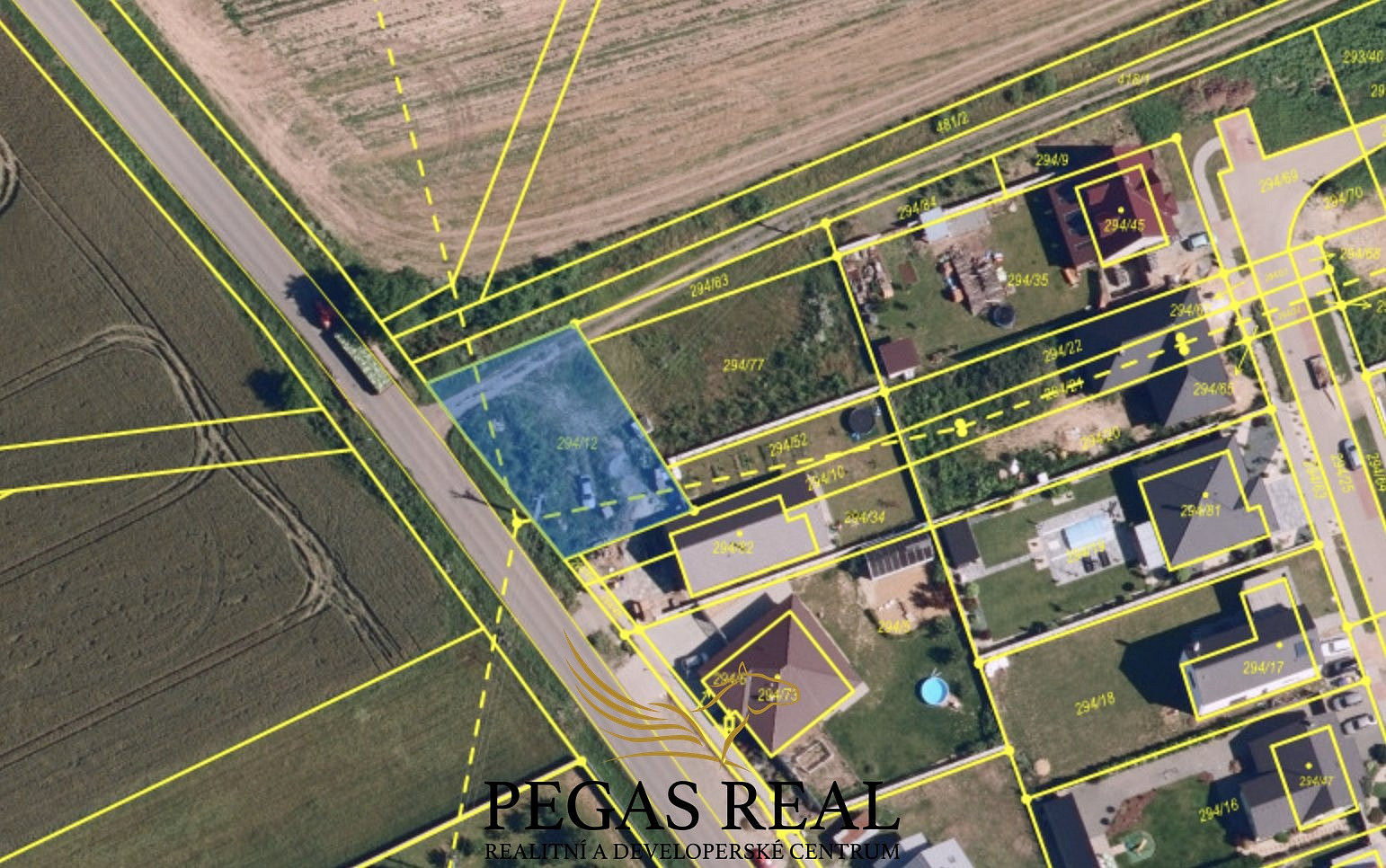 Prodej stavebního pozemku 627 m², Kupařovice