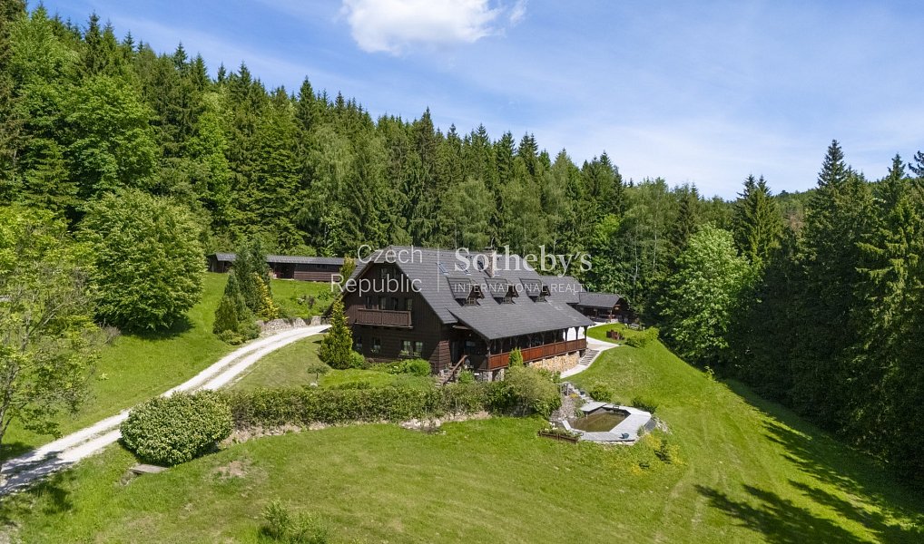 Prodej chaty/chalupy 810 m² s pozemkem 6 874 m², Janské Lázně – fotka 1 z 31