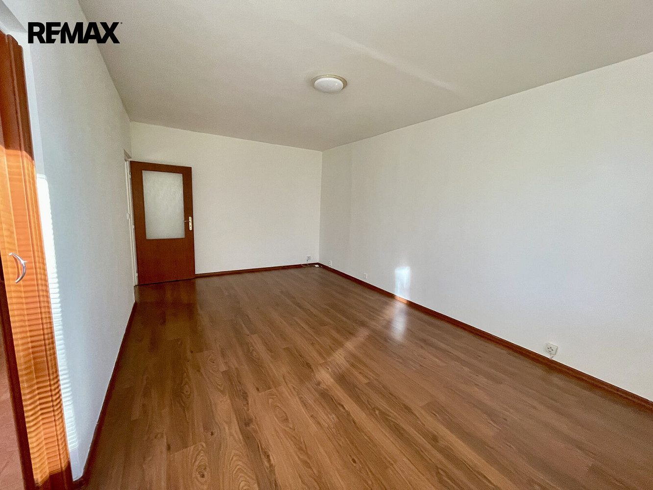 Pronájem bytu 2+1 60 m² – fotografie 3