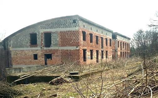 Prodej ubytovacího objektu 3 177 m², Dělnická, Sázava, okres Benešov