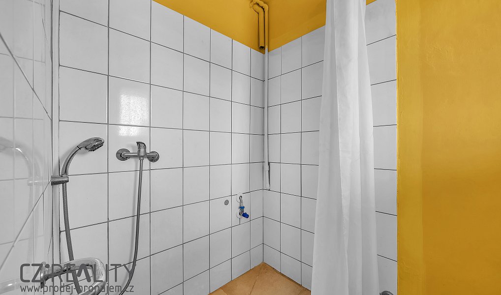 Prodej domu 164 m² s pozemkem 1 038 m², Sadská – náhled fotky 14