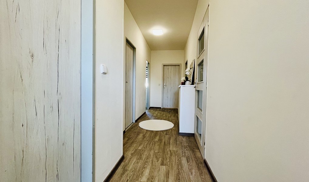 Pronájem bytu 4+kk 82 m², Český Brod – náhled fotky 25