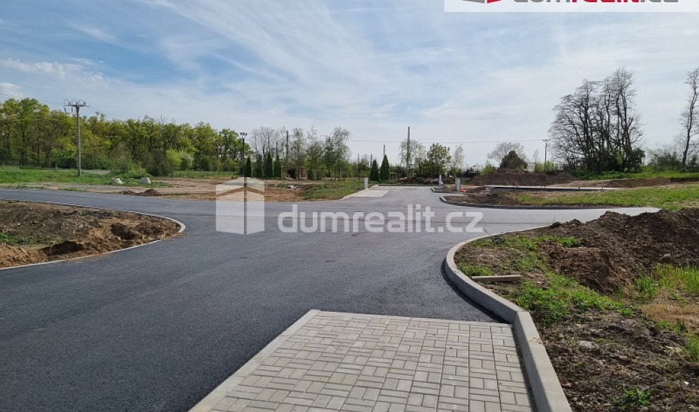 Prodej stavebního pozemku 1 201 m², Veltrusy – náhled fotky 8