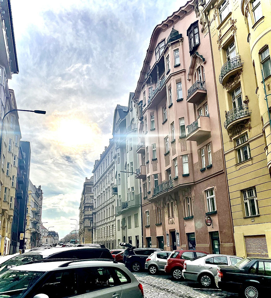 Prodej komerčního objektu (jiného typu) 400 m²