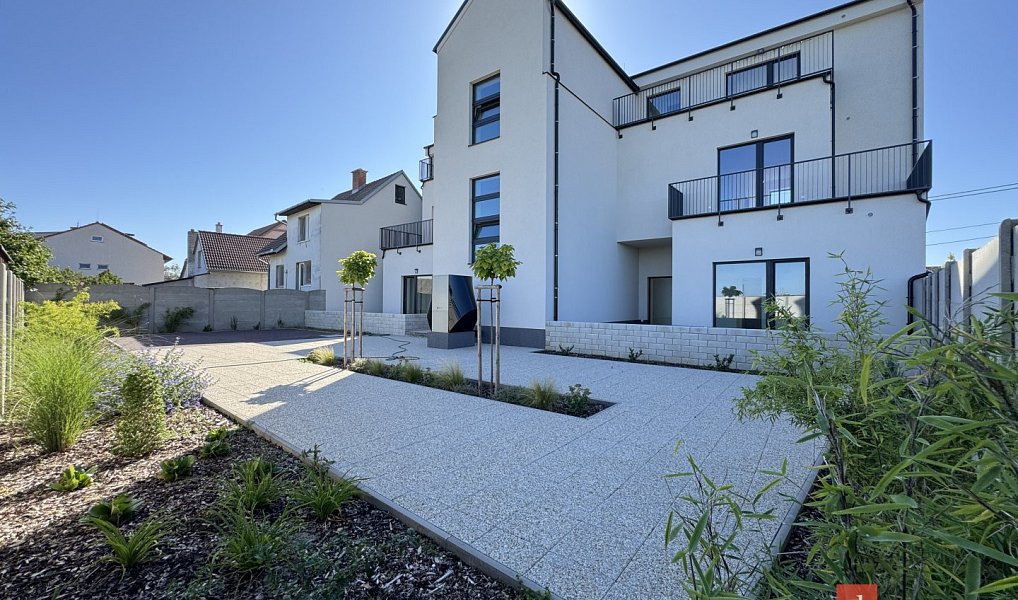 Prodej bytu 2+1 130 m², Znojmo – náhled fotky 12