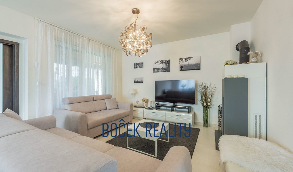Prodej domu 116 m² s pozemkem 1 032 m², Hostomice – náhled fotky 4