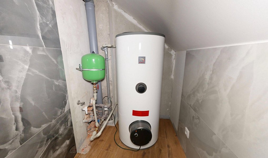Pronájem bytu atypického 121 m², Jindřichův Hradec – náhled fotky 27