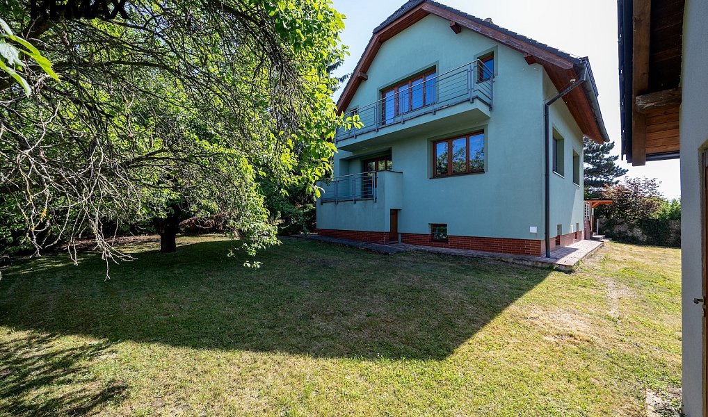Prodej domu 210 m² s pozemkem 1 140 m², Praha – náhled fotky 22