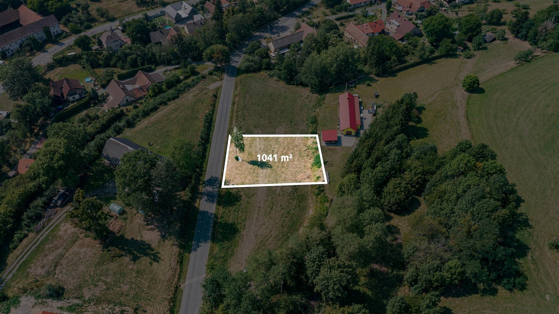 Prodej stavebního pozemku 1 041 m²