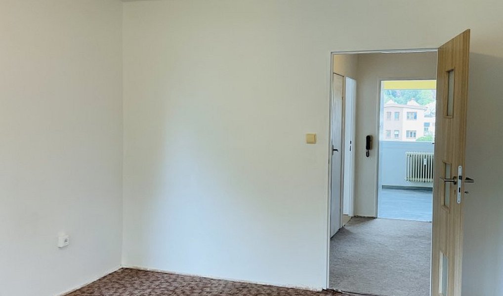 Prodej bytu 3+1 70 m², Hronov – náhled fotky 11