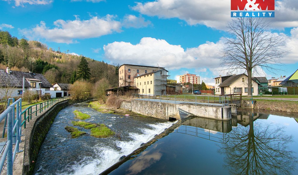 Prodej nájemního domu, činžáku 1 159 m², Ústí nad Orlicí – náhled fotky 8