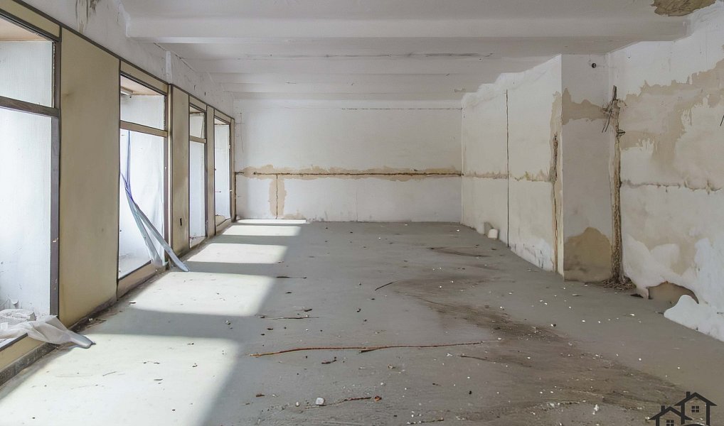 Prodej obchodních prostor 700 m², Orlová – náhled fotky 2