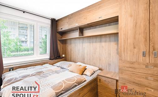 Prodej bytu 3+1 67 m², Burianova, Liberec - Liberec VI-Rochlice