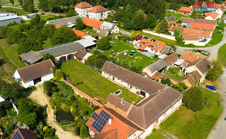 Prodej domu 250 m² s pozemkem 3 527 m², Dříteň - Záblatí, okres České Budějovice