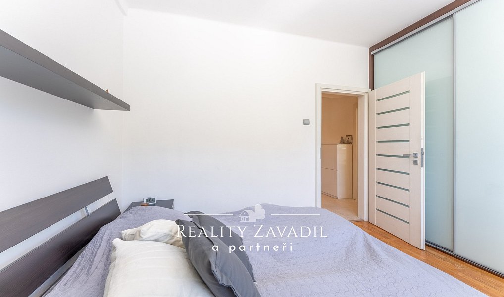 Prodej bytu 3+1 77 m², Praha – náhled fotky 11