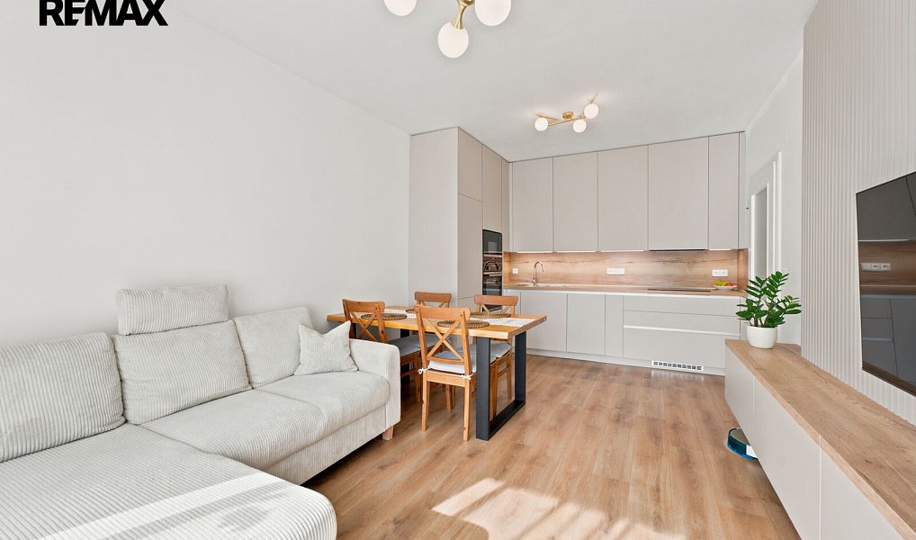 Prodej bytu 2+kk 50 m², Pardubice – náhled fotky 3
