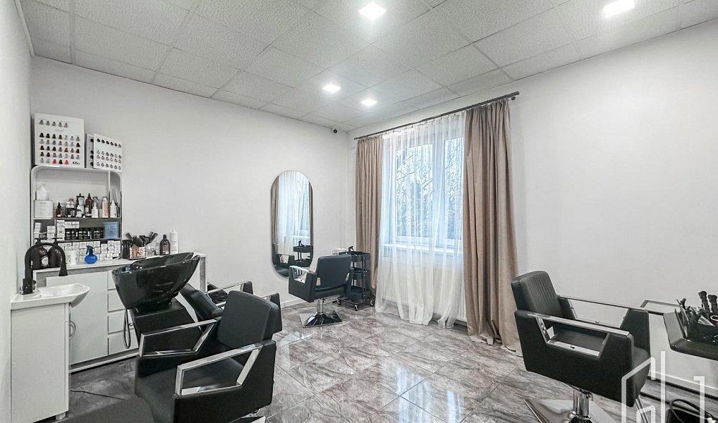 Pronájem obchodních prostor 91 m², Praha – náhled fotky 2