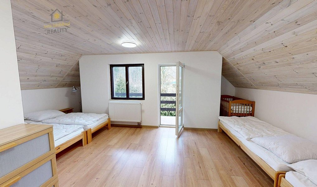Prodej domu 148 m² s pozemkem 2 324 m², Doksy – náhled fotky 32