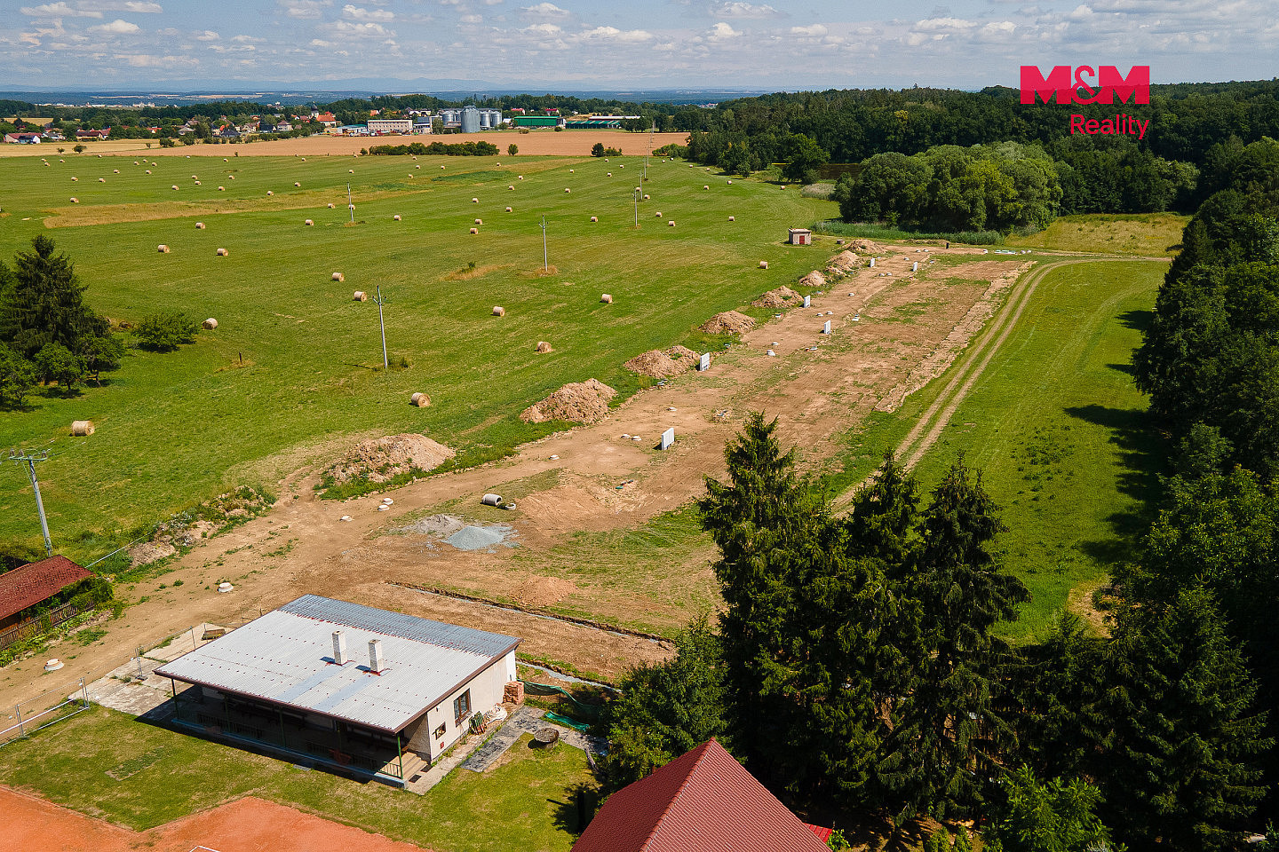 Prodej stavebního pozemku 929 m² — photo 2