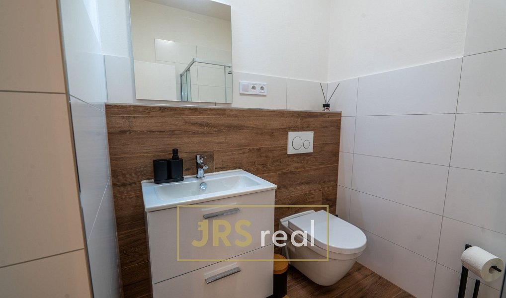 Pronájem bytu 2+kk 59 m², Uherský Ostroh – náhled fotky 8