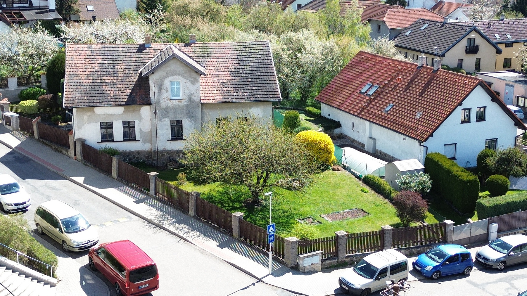 Prodej domu 161 m² s pozemkem 625 m² – pohled 3