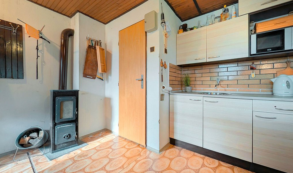 Prodej chaty/chalupy 16 m² s pozemkem 273 m², Nymburk – náhled fotky 6