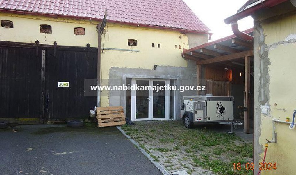 Prodej domu 113 m² s pozemkem 755 m², Černošín – náhled fotky 11