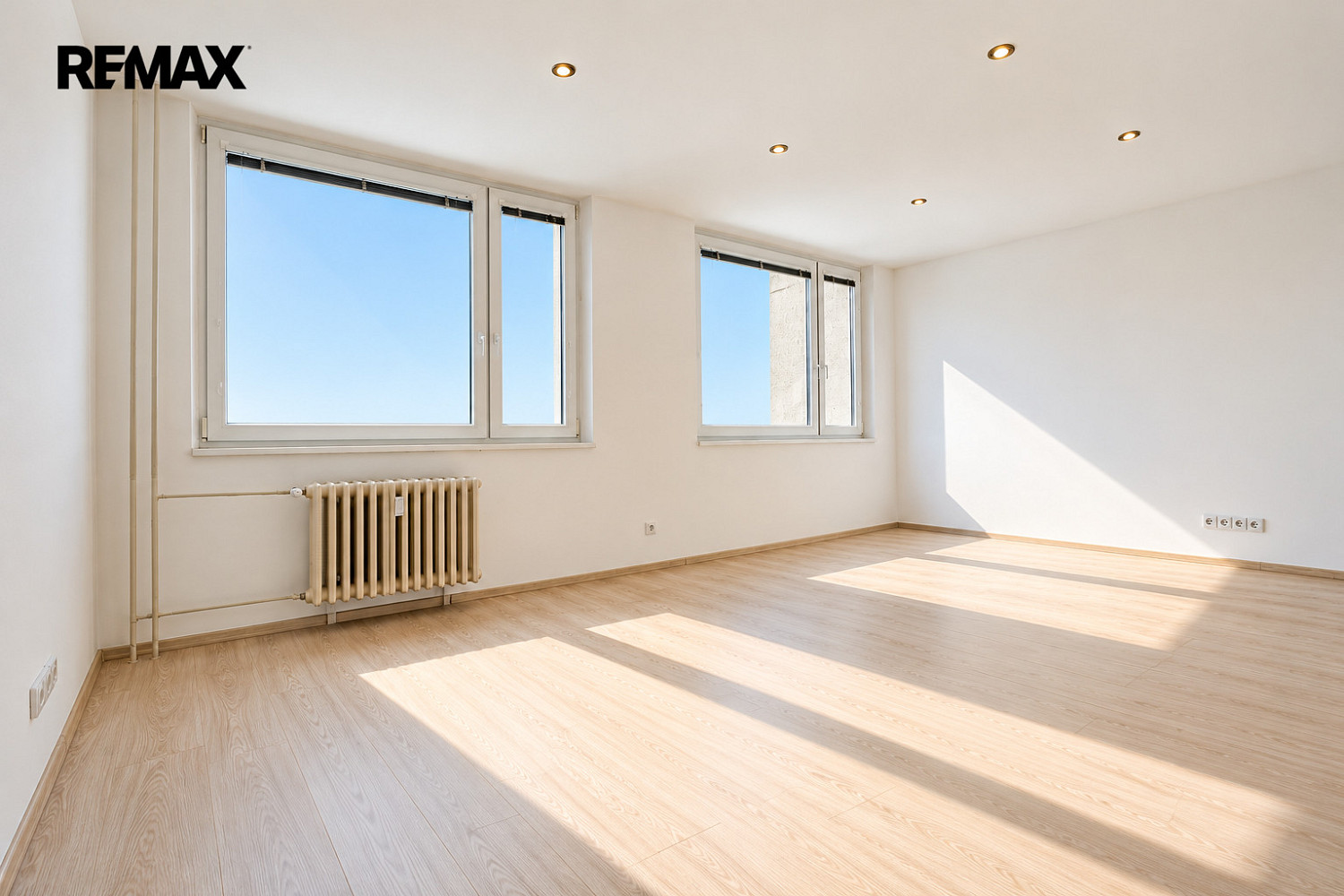 Pronájem bytu 1+kk 34 m² – fotografie 5