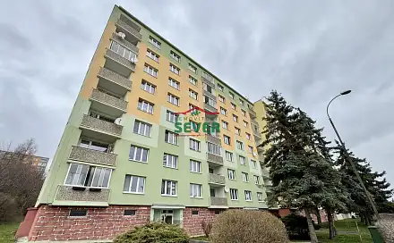 Prodej bytu 3+1 60 m², Pod Břízami, Chomutov