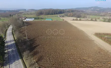 Prodej pole 22 455 m², Radostná pod Kozákovem, okres Semily
