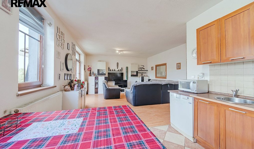 Prodej domu 332 m² s pozemkem 104 m², Aš – náhled fotky 9