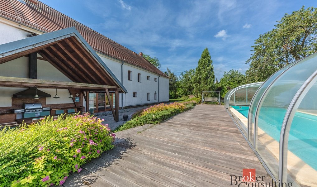 Prodej komerčního objektu (jiného typu) 900 m², Liběšice – náhled fotky 12