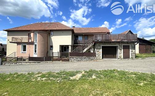 Prodej domu 370 m² s pozemkem 981 m², Horní Loučky, okres Brno-venkov