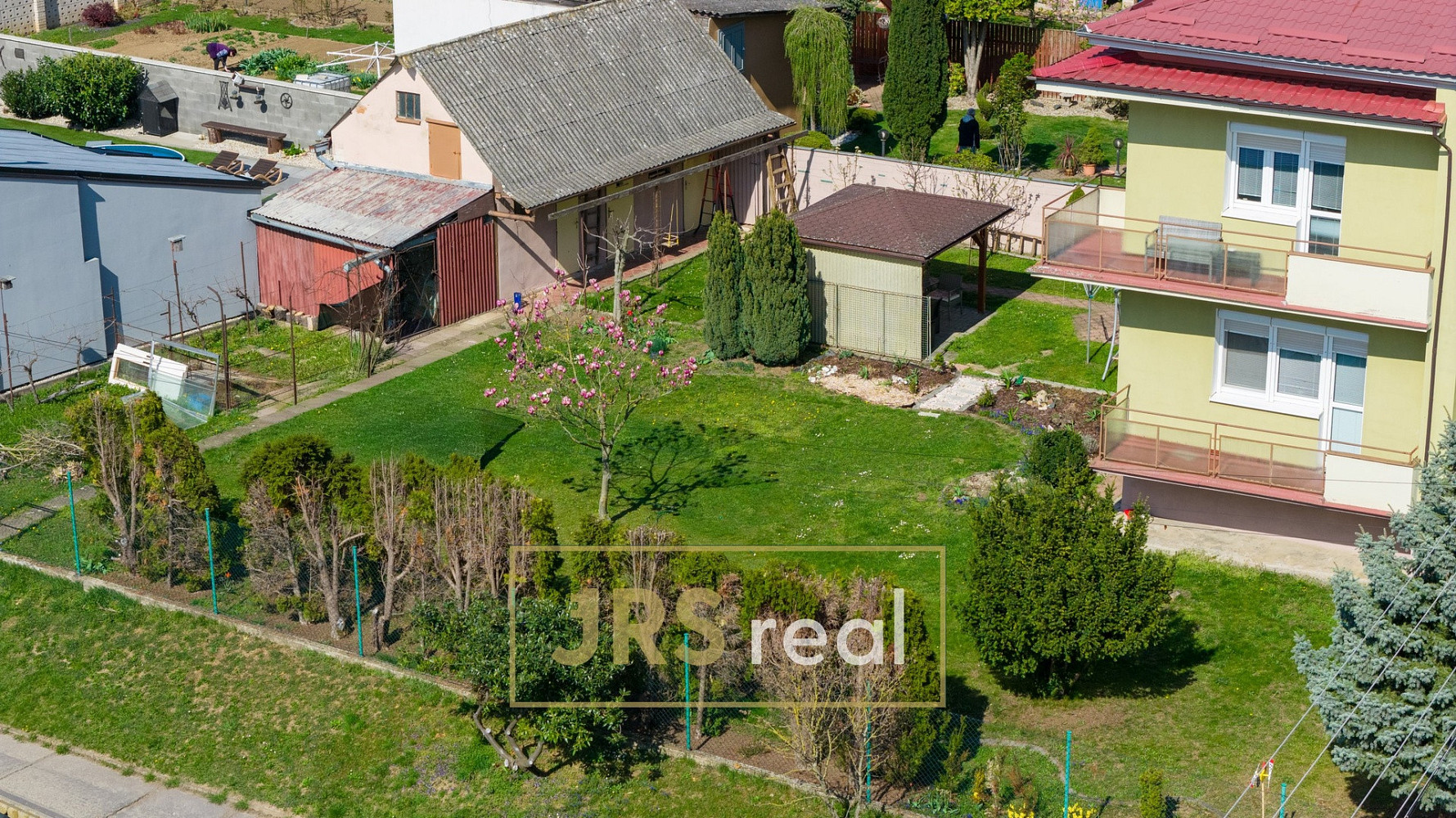 Prodej stavebního pozemku 437 m² — photo 2