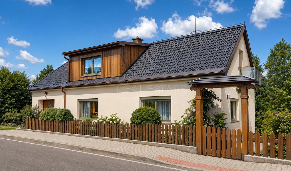 Prodej domu 180 m² s pozemkem 2 504 m², Damníkov – náhled fotky 2