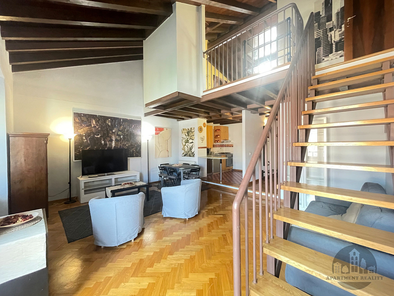 Pronájem bytu 2+kk 86 m² – fotografie 4