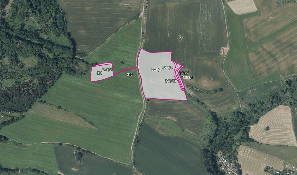 Prodej pole 54 695 m², Sulice – fotka 1 z 3