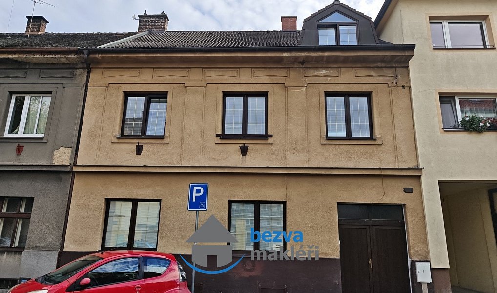 Pronájem bytu 3+1 88 m², Pardubice – náhled fotky 13