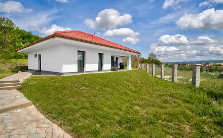 Prodej domu 104 m² s pozemkem 1 216 m², Lochovice, okres Beroun