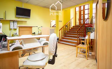 Prodej komerčního objektu (jiného typu) 76 m²