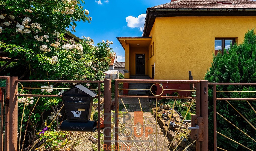 Prodej domu 165 m² s pozemkem 596 m², Straškov-Vodochody – náhled fotky 9